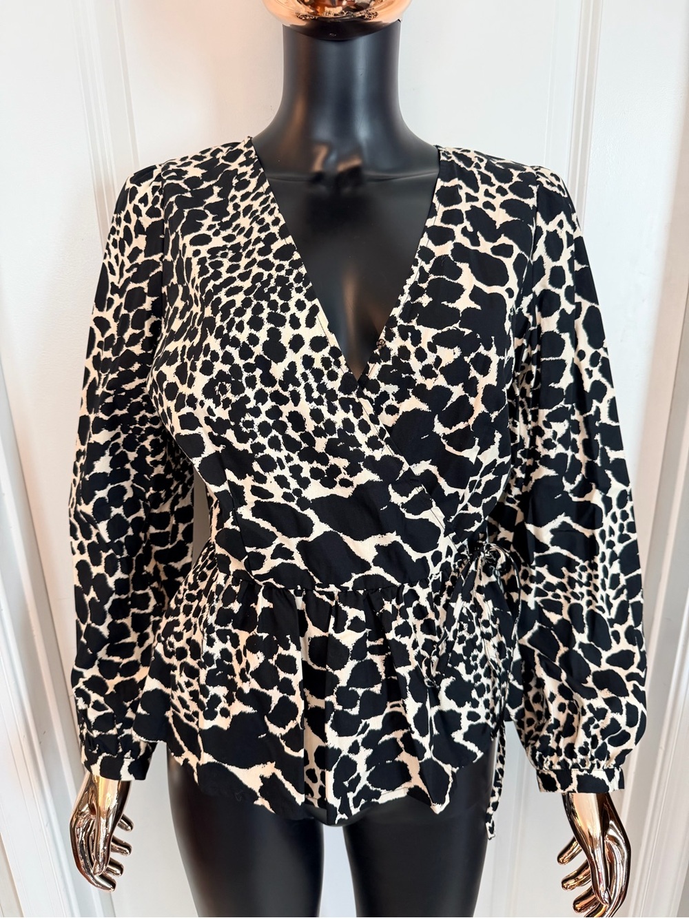 Who What Wear Black and Cream Animal Print Wrap Blouse